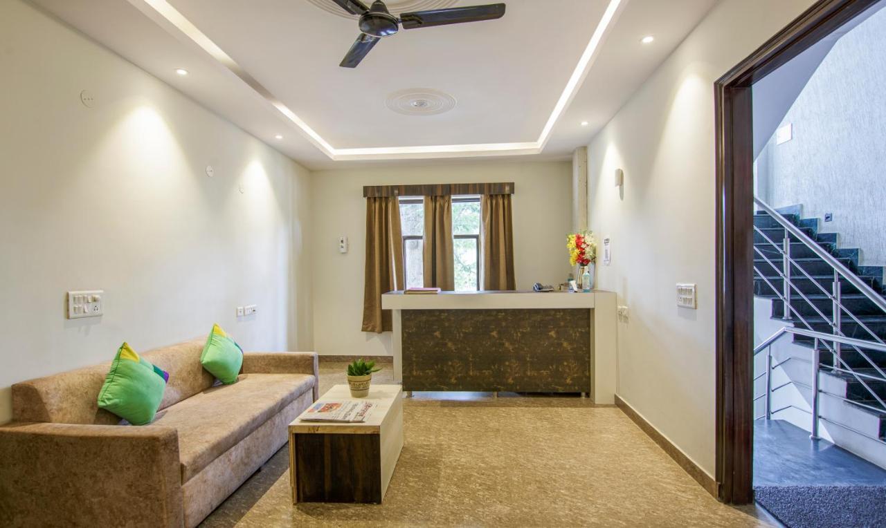 Hotel Treebo Swastika Premium Noida Esterno foto