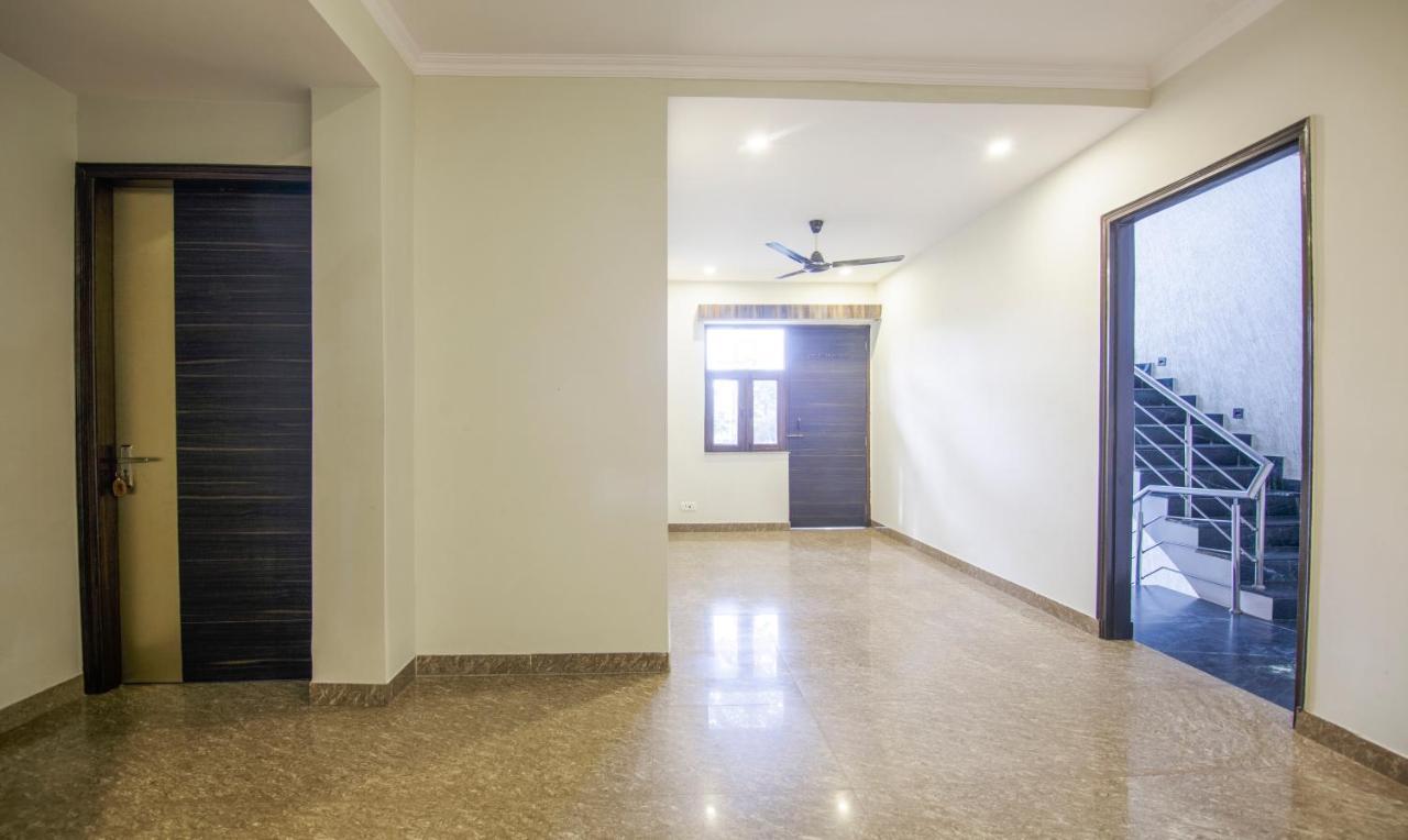 Hotel Treebo Swastika Premium Noida Esterno foto