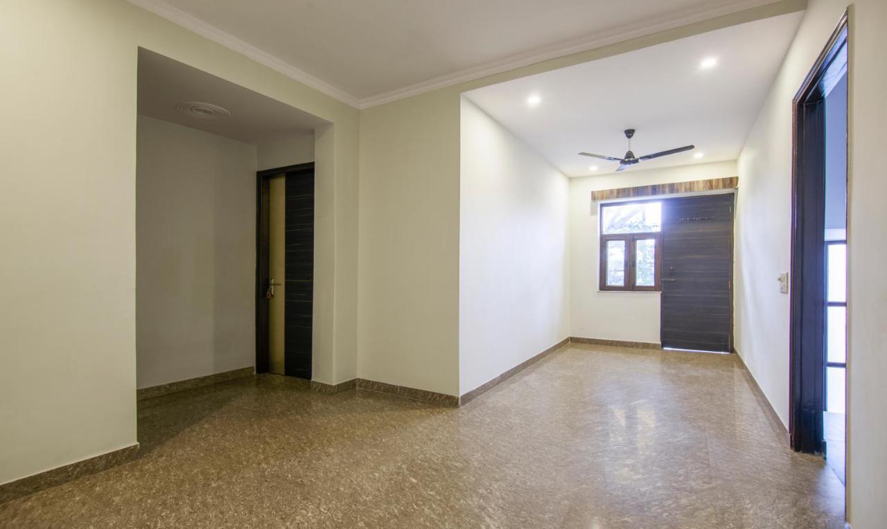 Hotel Treebo Swastika Premium Noida Esterno foto
